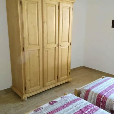 Apartment Genzianella *